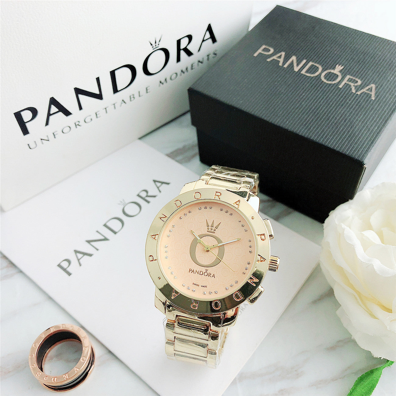 P A N D O R A Classic Luxttier + Bracelet Charms
