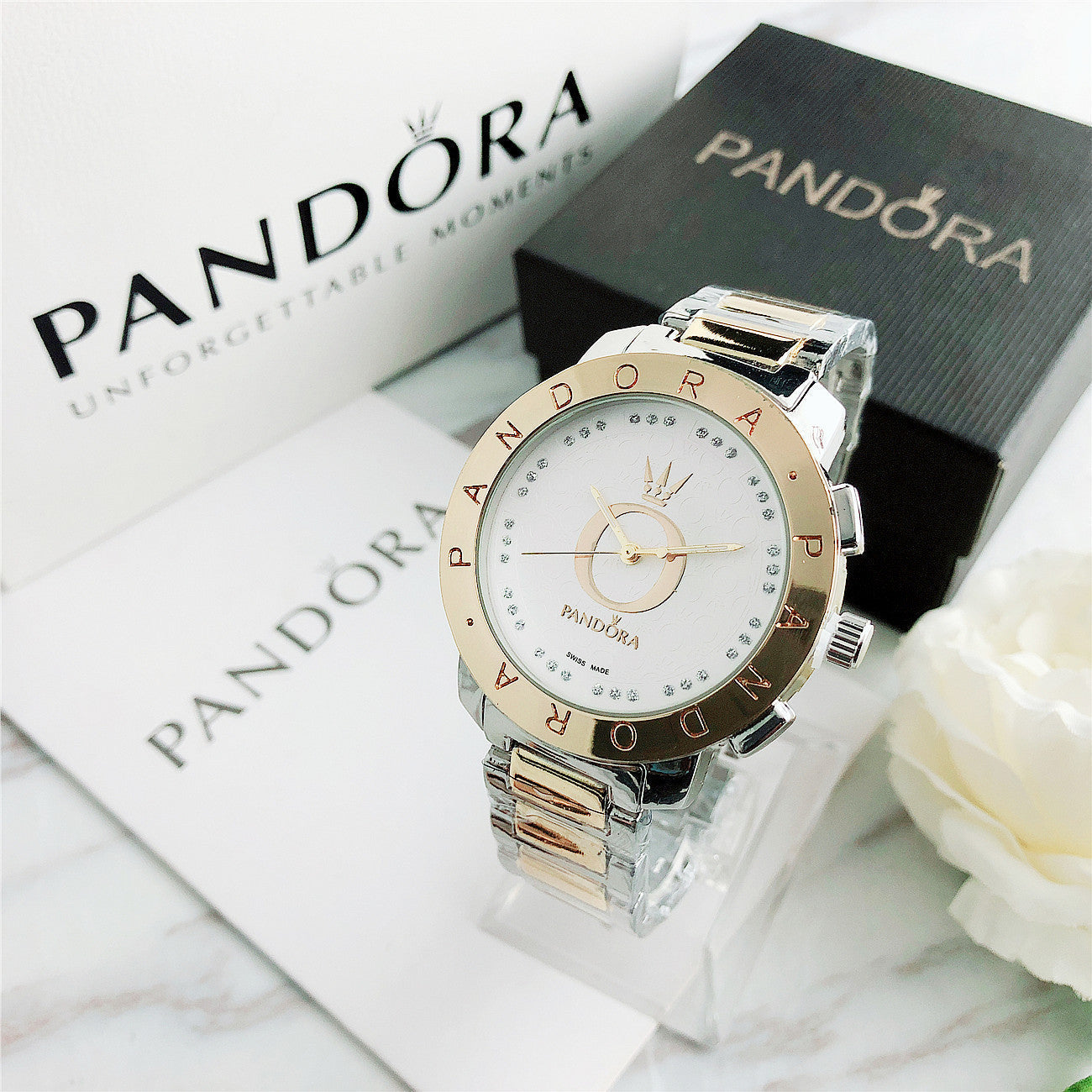 P A N D O R A Classic Luxttier + Bracelet Charms
