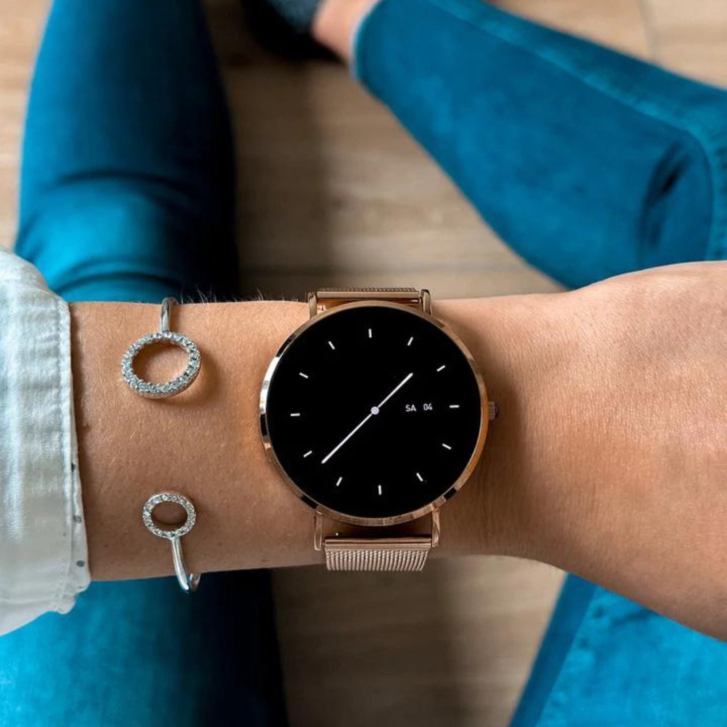 SLEEPSMART™ - Elegant and Luxurious Smartwatch